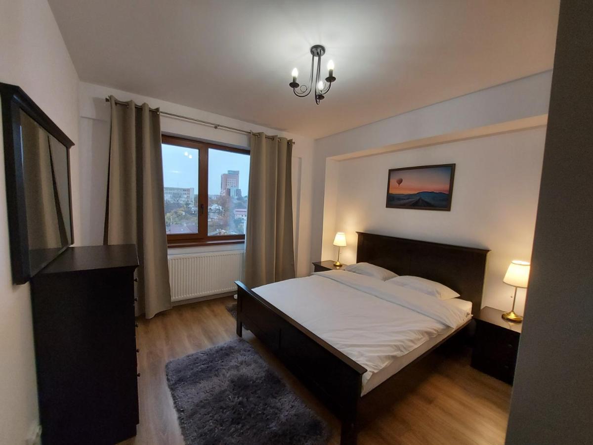 Rivera Apartments - Premium Accomodation Iasi Exterior foto