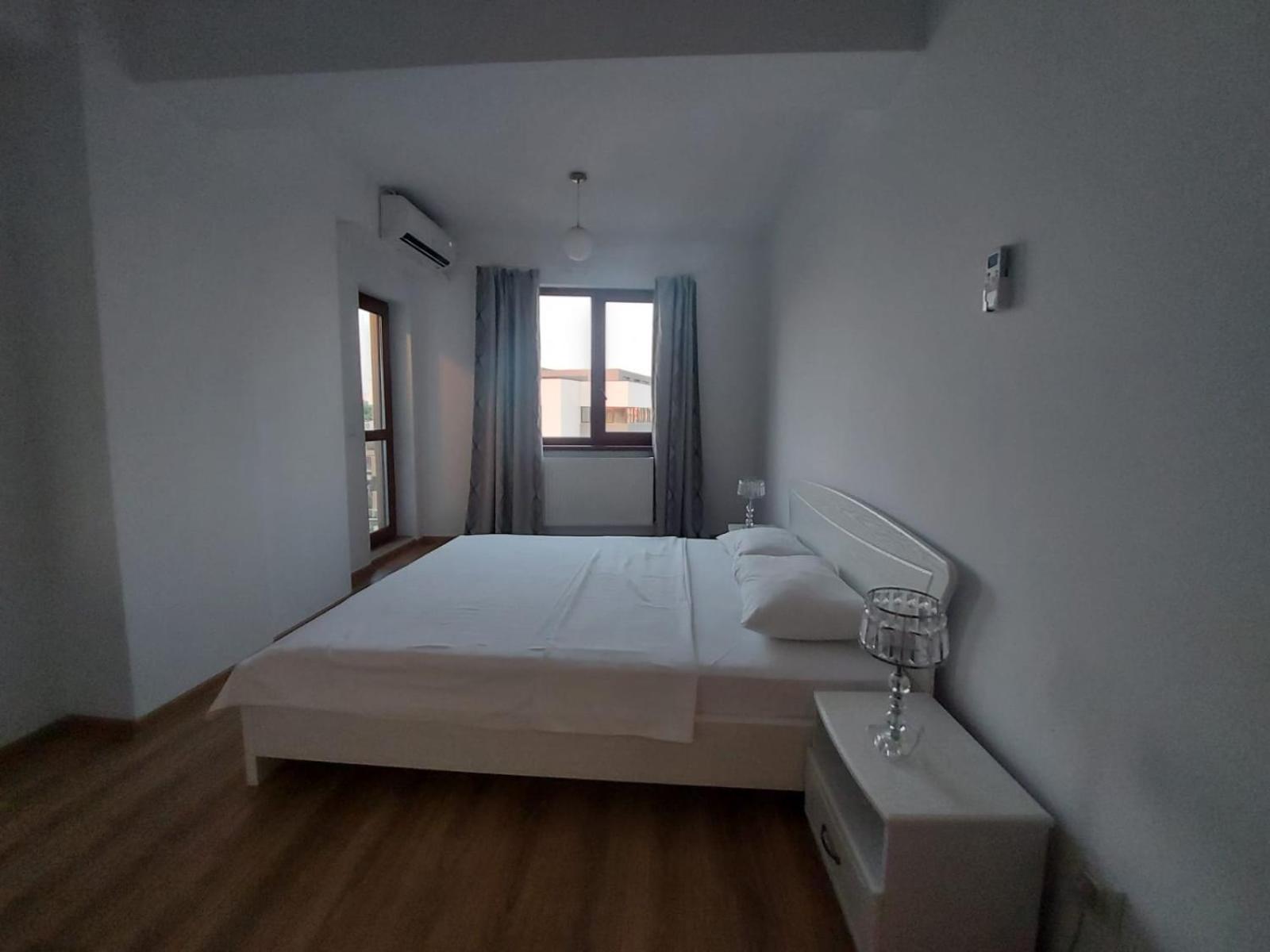 Rivera Apartments - Premium Accomodation Iasi Habitación foto